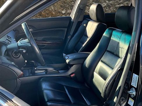 Used 2011 Honda Crosstour EX-L image 22