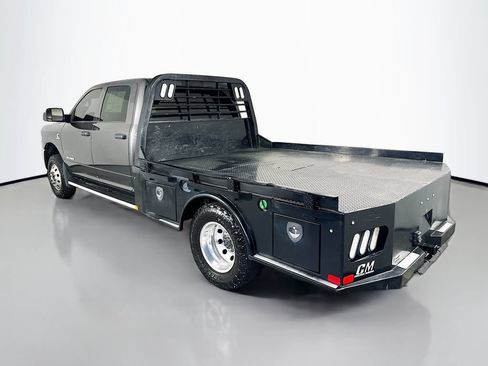 Used 2019 RAM 3500 Tradesman w/ Chrome Appearance Group AWD/4WD image 5