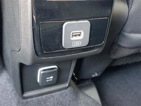 New 2026 Jeep Compass Limited w/ Sun, Sound & Navigation Group image 12