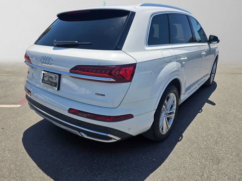 Used 2023 Audi Q7 3.0T Premium Plus AWD/4WD image 5