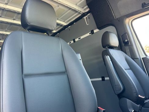New 2025 Mercedes-Benz Sprinter 2500 image 29