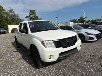 Used 2021 Nissan Frontier SV w/ Midnight Edition Floor Mats