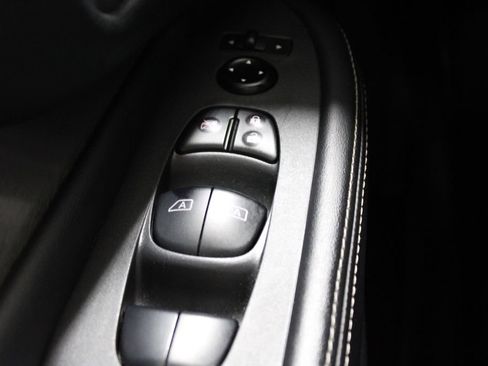 Used 2023 Nissan Murano SV image 46