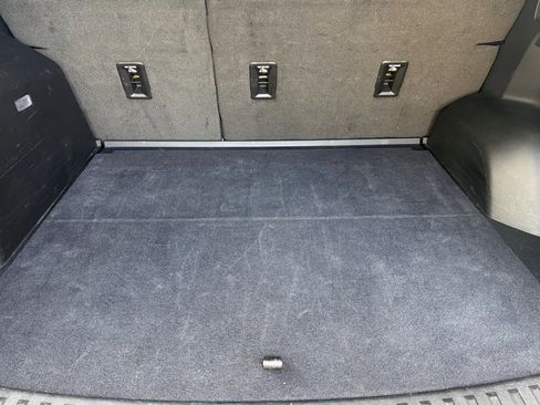Used 2025 Chevrolet Equinox LT FWD image 15
