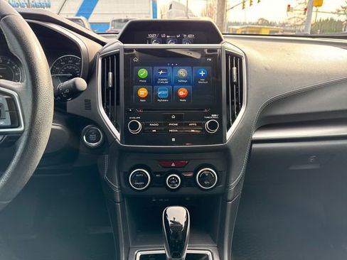 Used 2023 Subaru Impreza 2.0i Limited image 24