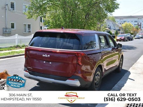 Used 2025 Kia Carnival FWD image 5