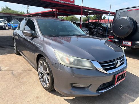 Used 2014 Honda Accord Sport image 28