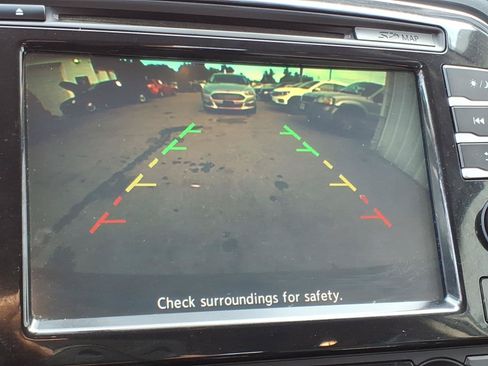 Used 2018 Nissan Maxima 3.5 SL FWD image 9