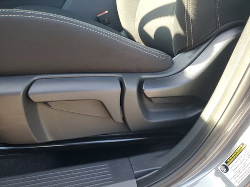 Certified 2023 Nissan Rogue S AWD/4WD image 17