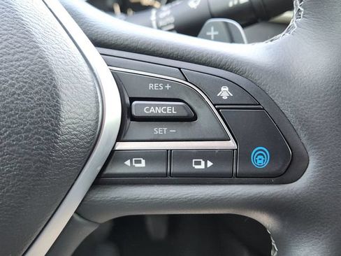 Used 2025 INFINITI QX55 Essential AWD/4WD image 31