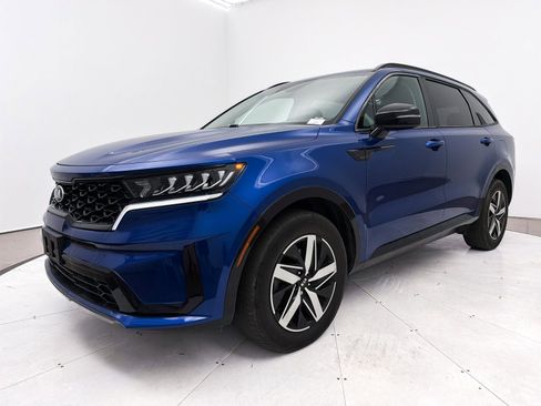 Used 2021 Kia Sorento S image 13
