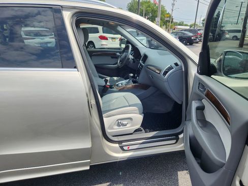 Used 2017 Audi Q5 3.0T Premium Plus w/ Technology Package image 29