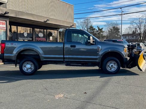 Used 2017 Ford F250 XL w/ Power Equipment Group image 3