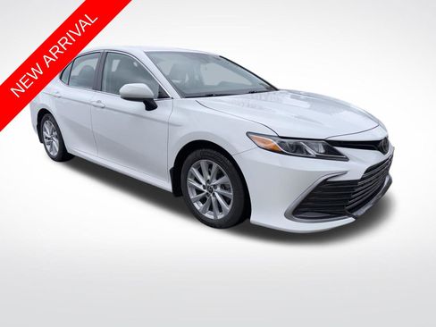 Used 2023 Toyota Camry LE w/ Protection Package (Q2) (TMS) image 1