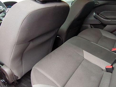 Used 2012 Ford Focus SE image 20