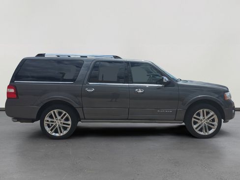Used 2017 Ford Expedition EL Platinum AWD/4WD image 6
