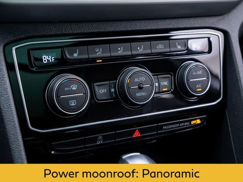 Used 2022 Volkswagen Atlas Cross Sport SEL R-Line image 28