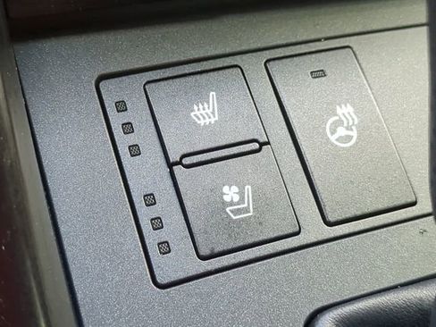 Used 2023 Lexus IS 350 F Sport RWD image 23