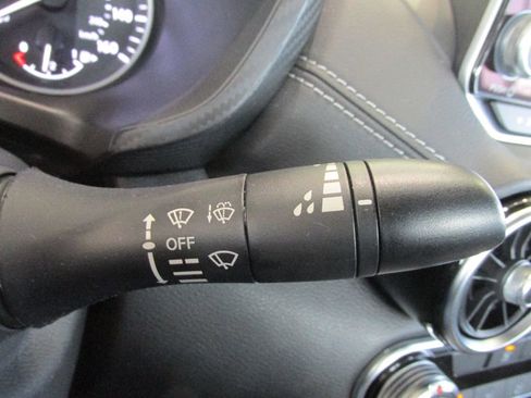 Used 2024 Nissan Sentra SV image 18