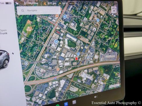 Used 2020 Tesla Model 3 Standard Range image 18