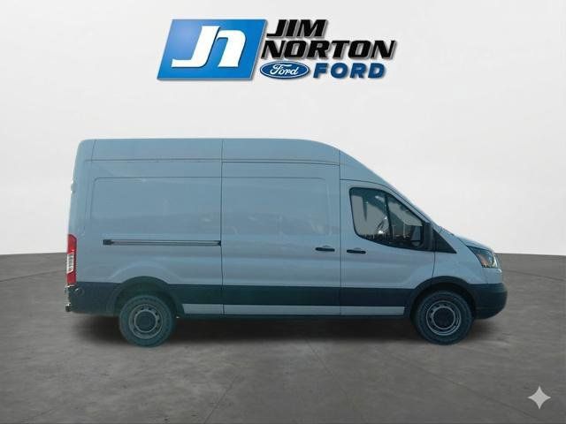 Used 2018 Ford Transit 250 148 High Roof RWD image 12