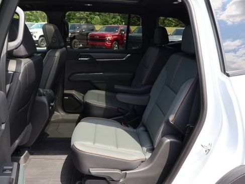 New 2026 GMC Acadia AT4 w/ Super Cruise Package AWD/4WD image 20
