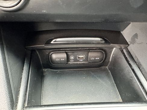 Used 2019 Kia Optima LX image 23