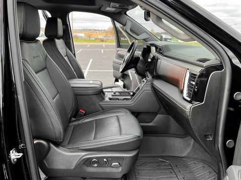 Used 2025 GMC Sierra 2500 Denali image 20