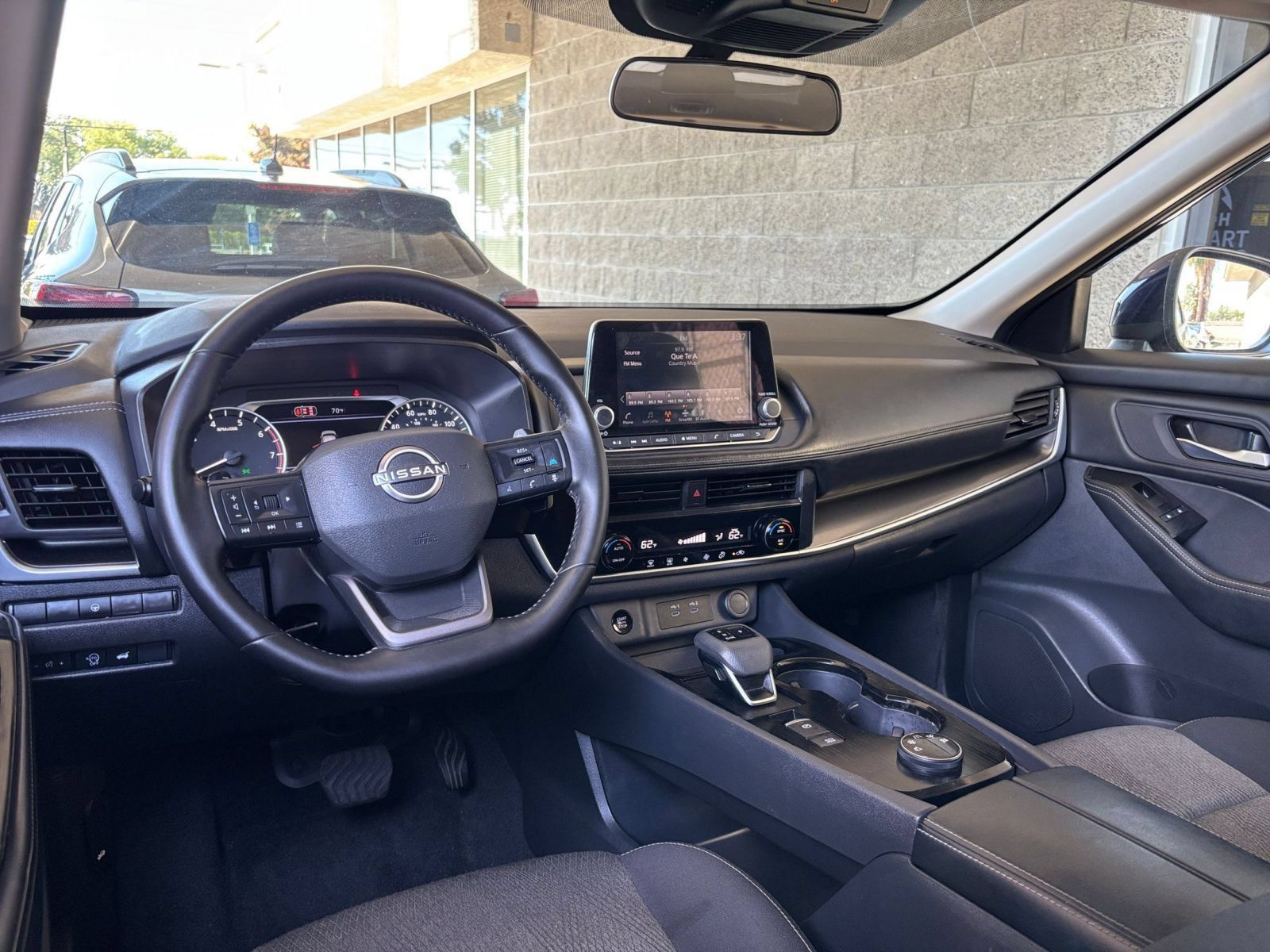 Used 2026 Nissan Rogue SV AWD/4WD image 35