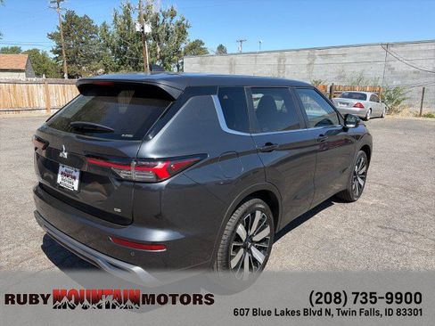 Used 2025 Mitsubishi Outlander SE AWD/4WD image 7