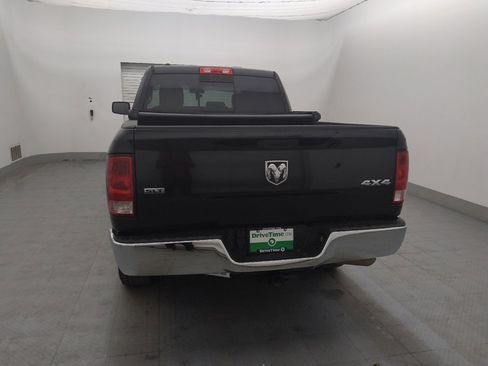 Used 2019 RAM 1500 Classic SLT image 6