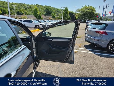 Certified 2025 Volkswagen Jetta S FWD image 41