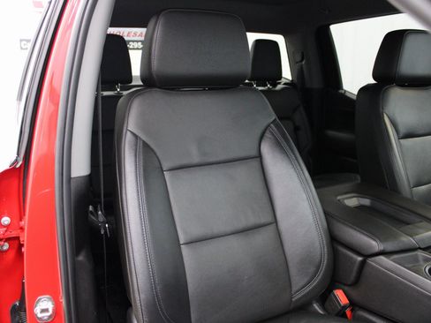 Used 2019 GMC Sierra 1500 SLT w/ LPO, GMC Protection Package image 31