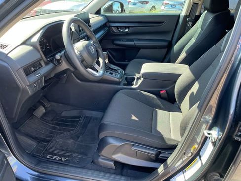 Used 2023 Honda CR-V LX image 2