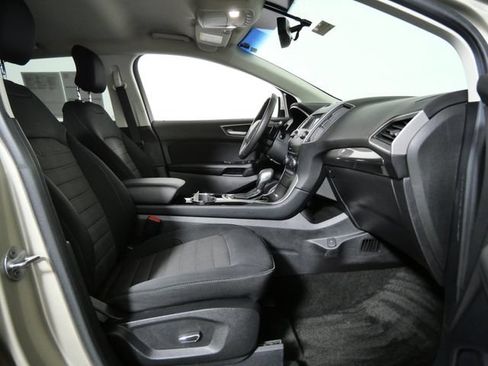 Certified 2018 Ford Edge SEL w/ Class II Trailer Tow Package AWD/4WD image 11