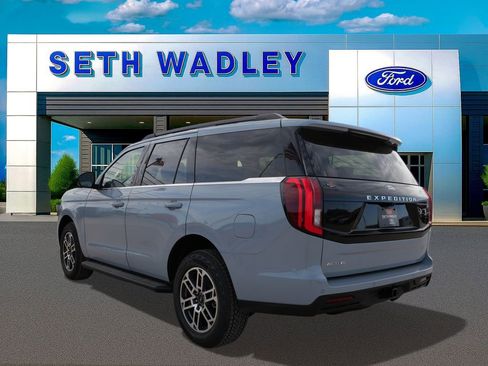 New 2026 Ford Expedition Active AWD/4WD image 7