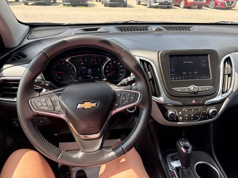 Used 2021 Chevrolet Equinox LT AWD/4WD image 10