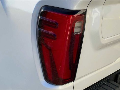 New 2025 GMC Sierra 2500 SLT w/ SLT Premium Package image 14