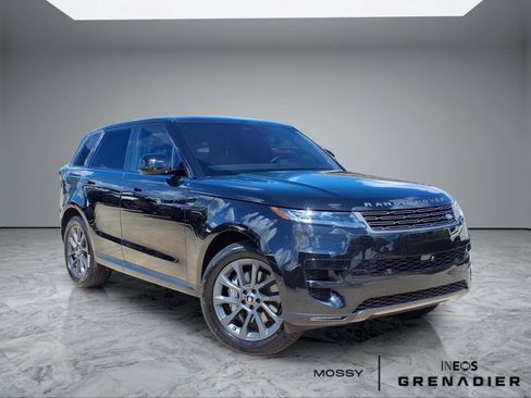 Used 2025 Land Rover Range Rover Sport AWD/4WD image 1