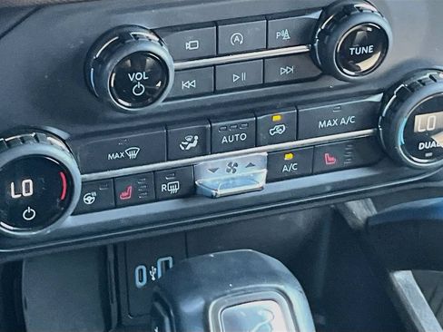 Used 2021 Ford Bronco Outer Banks AWD/4WD image 16