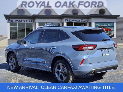Certified 2024 Ford Escape ST-Line w/ Tech Pack #1 AWD/4WD image 2