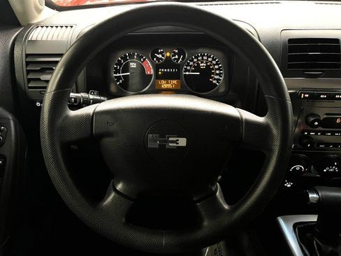 Used 2008 HUMMER H3 image 17