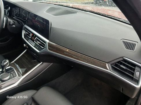 Used 2021 BMW 330i Sedan image 17