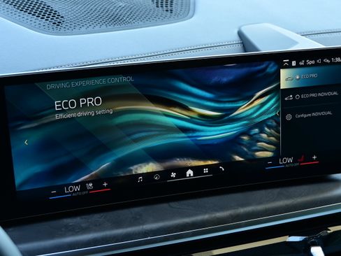 New 2026 BMW X5 xDrive40i w/ Premium Package image 25