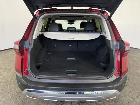 Used 2023 Nissan Rogue Platinum AWD/4WD image 7