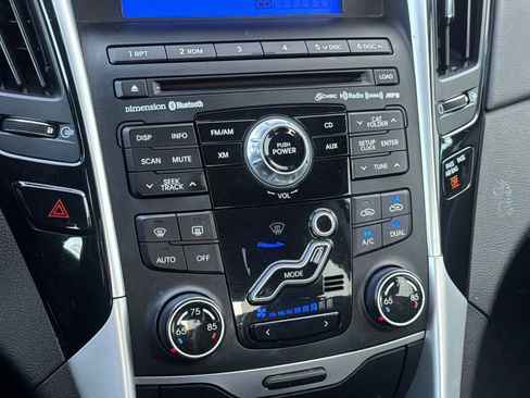 Used 2011 Hyundai Sonata Limited image 18