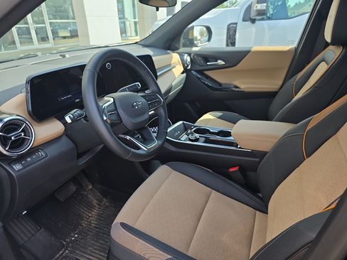 Used 2026 Chevrolet Equinox ACTIV w/ LPO, Floor Liner Package AWD/4WD image 5