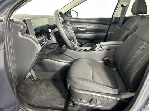 Used 2025 Hyundai Tucson SEL AWD/4WD image 17