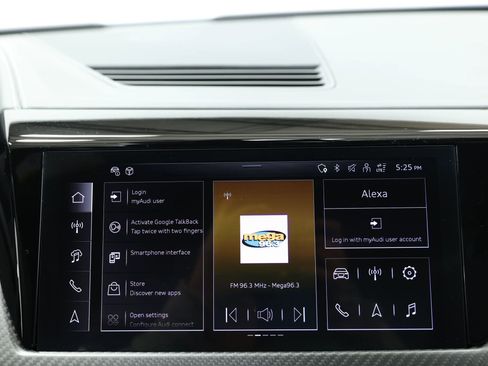 Used 2024 Audi e-tron GT Premium Plus w/ Performance Package image 29