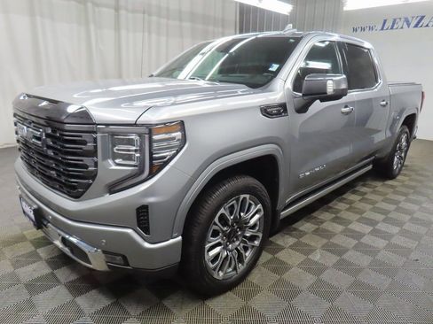 Used 2023 GMC Sierra 1500 Denali Ultimate image 6